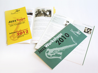 Broschüren Jahresprogramm und Workshops